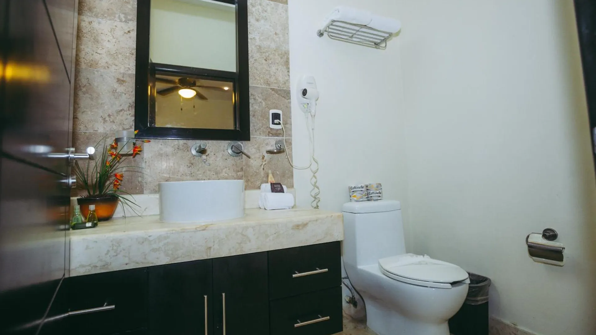 El Faro 204 Surf Two Bedrooms Apartment Ocean Front プレヤデルカーメン