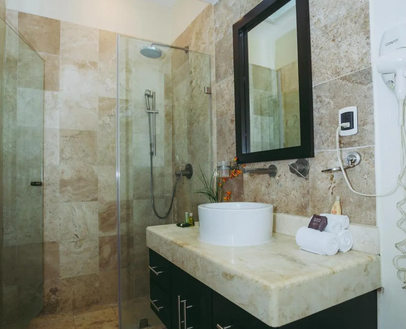 El Faro 204 Surf Two Bedrooms Apartment Ocean Front プレヤデルカーメン