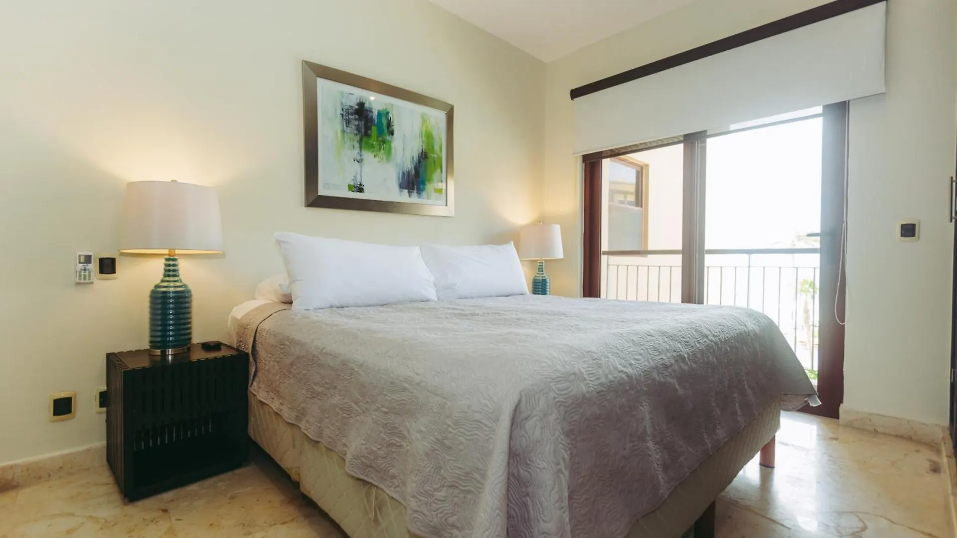 El Faro 204 Surf Two Bedrooms Apartment Ocean Front プレヤデルカーメン